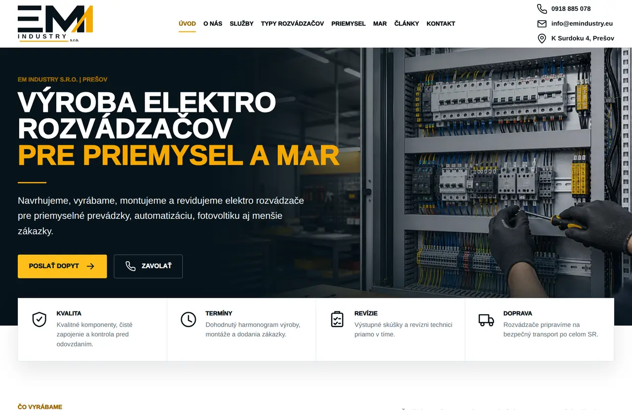 Hotový B2B web EM Industry — výroba elektro rozvádzačov s rozsahom ponuky a dôverou v úvode